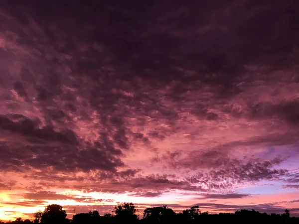 Himmel Sonnenuntergang Hintergrund Wolken Mit Hintergrund — Stockfoto