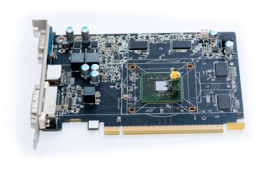 bir video kartı (ekran kartı) beyaz arka plan üzerinde kapat.