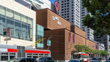 San Francisco Modern Sanatlar Müzesi 'nin dışı.