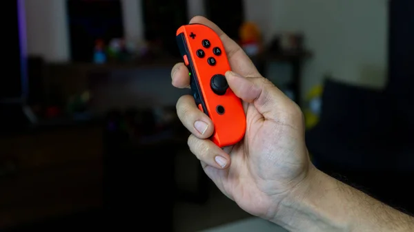 Nintendo Anahtarı için kırmızı denetleyici - bir el bilgisayarı oyun konsolu