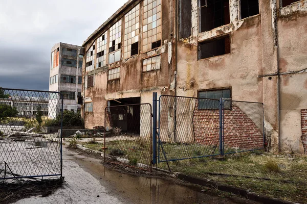 Zona Industrial Abandonada Croacia Con Clima Nublado —  Fotos de Stock