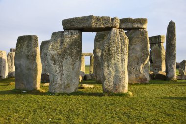Stonehenge - bir en popüler eropean konumlar.  