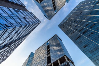 Mimari, Modern İnşaat Cam Cephesi İş Arkaplanı 'nı ayrıntılarıyla anlatıyor