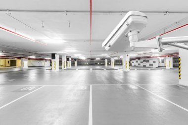 CCTV kamera yeraltı otoparkına