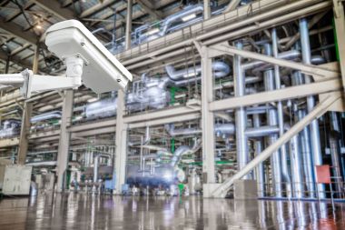 Endüstriyel fabrika içinde faaliyet Cctv kamera
