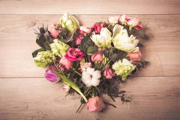 Posa piatta di fiori e piante — Foto Stock