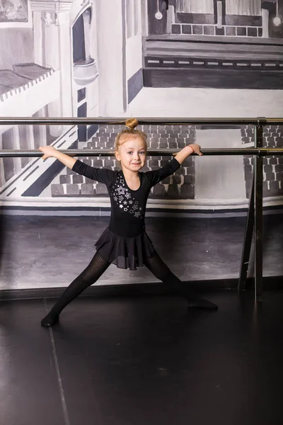 Little ballet dancer in the studio