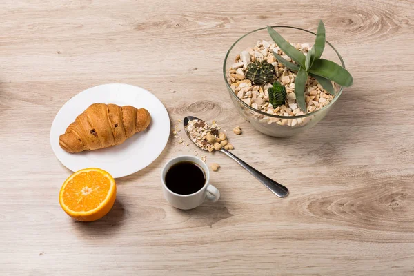 Gesundes, nahrhaftes Frühstück — Stockfoto