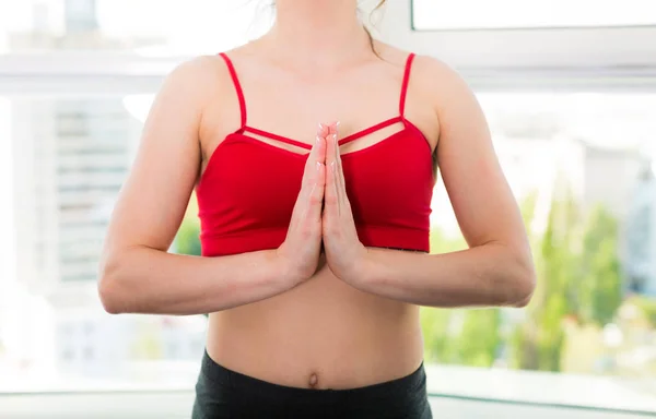 Woman working out at home — Stock Photo, Image