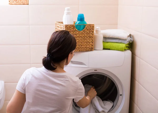 Freshly washed laundry — Stock Photo, Image