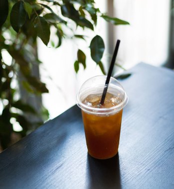 Sokak bir kafede içecekler