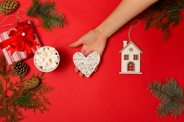 Vánoční dárky s dekorem — Stock fotografie
