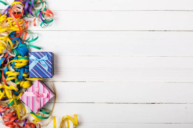 Konfeti ile parti Festival arka plan. Kopya alanı