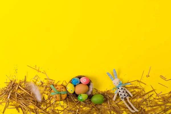 Frühling Hintergrund Mit Traditionellen Ostersymbolen — Stockfoto