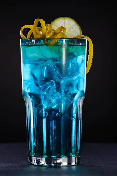 Koktajl z lód niebieski — Zdjęcie stockowe