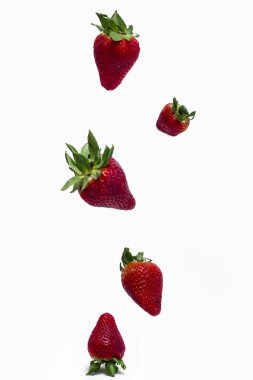 Beyaz bir arka plan üzerinde izole Stowberries