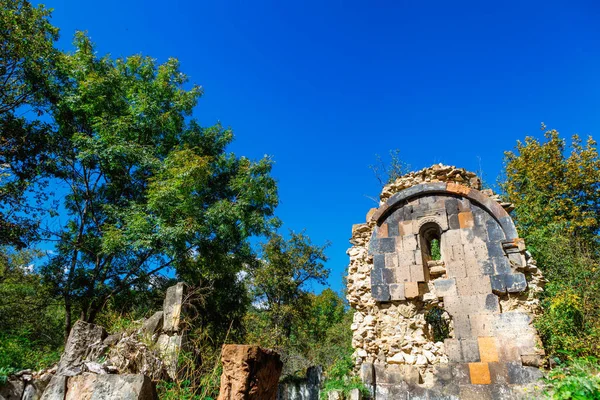 St. Astvatsatsin Holy Mother of God Church ruins in Aghveran — Stock Photo, Image