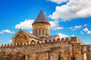 Mtsheta, Gürcistan'daki Svetitskhoveli Ortodoks katedrali