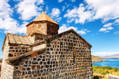 Sevan, Ermenistan'ın eski bir Sevanavank kilise doğal görünümünü