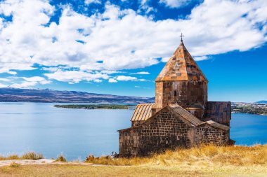 Sevan, Ermenistan'ın eski bir Sevanavank kilise doğal görünümünü