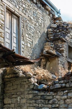 Azərbaycanda taştan yapılmış Lahic dağlık köyde eski ev