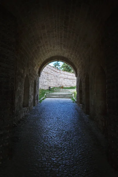 Belgrad Kalesi veya Beogradska Tvrdjava kemer