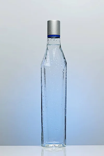 Kyld flaska vodka — Stockfoto