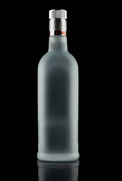Bottle of frosted glass, with alcohol — 图库照片