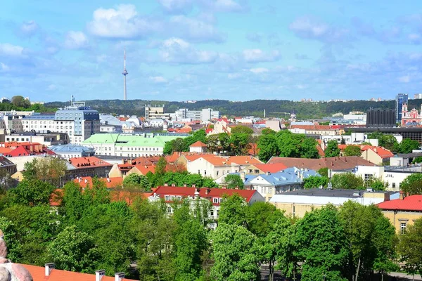 Kilátás Gediminas vártól a régi Vilnius — Stock Fotó