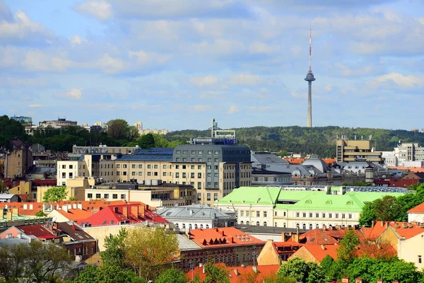 Kilátás Gediminas vártól a régi Vilnius — Stock Fotó