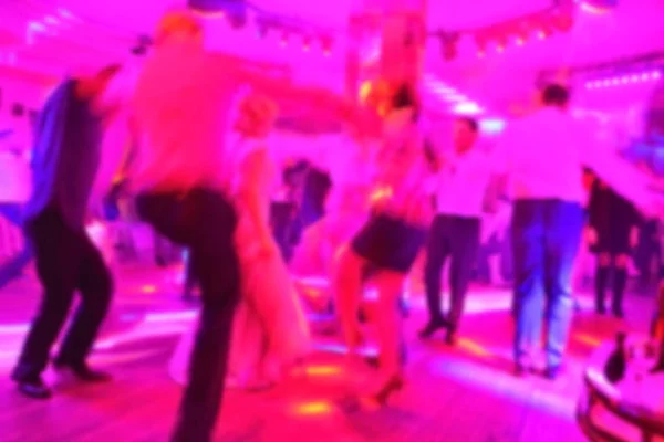 Clubbers Ballare Una Festa Astratto Sfocato Fotografia Colorata — Foto Stock