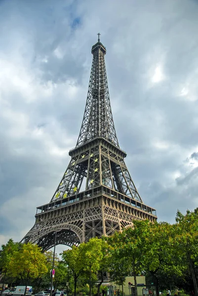 Париж, Франція - 24 вересня 2008: Ейфелева вежа. Tour Eiffel — стокове фото