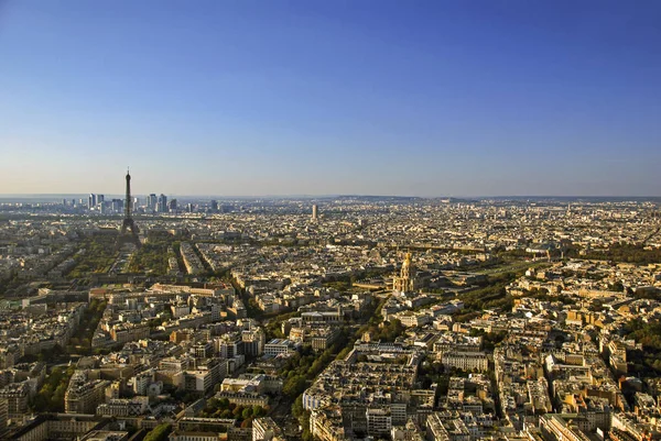 Vue Aérienne de Paris avec Tour Eiffel depuis le bâtiment Montparnasse, France — Photo