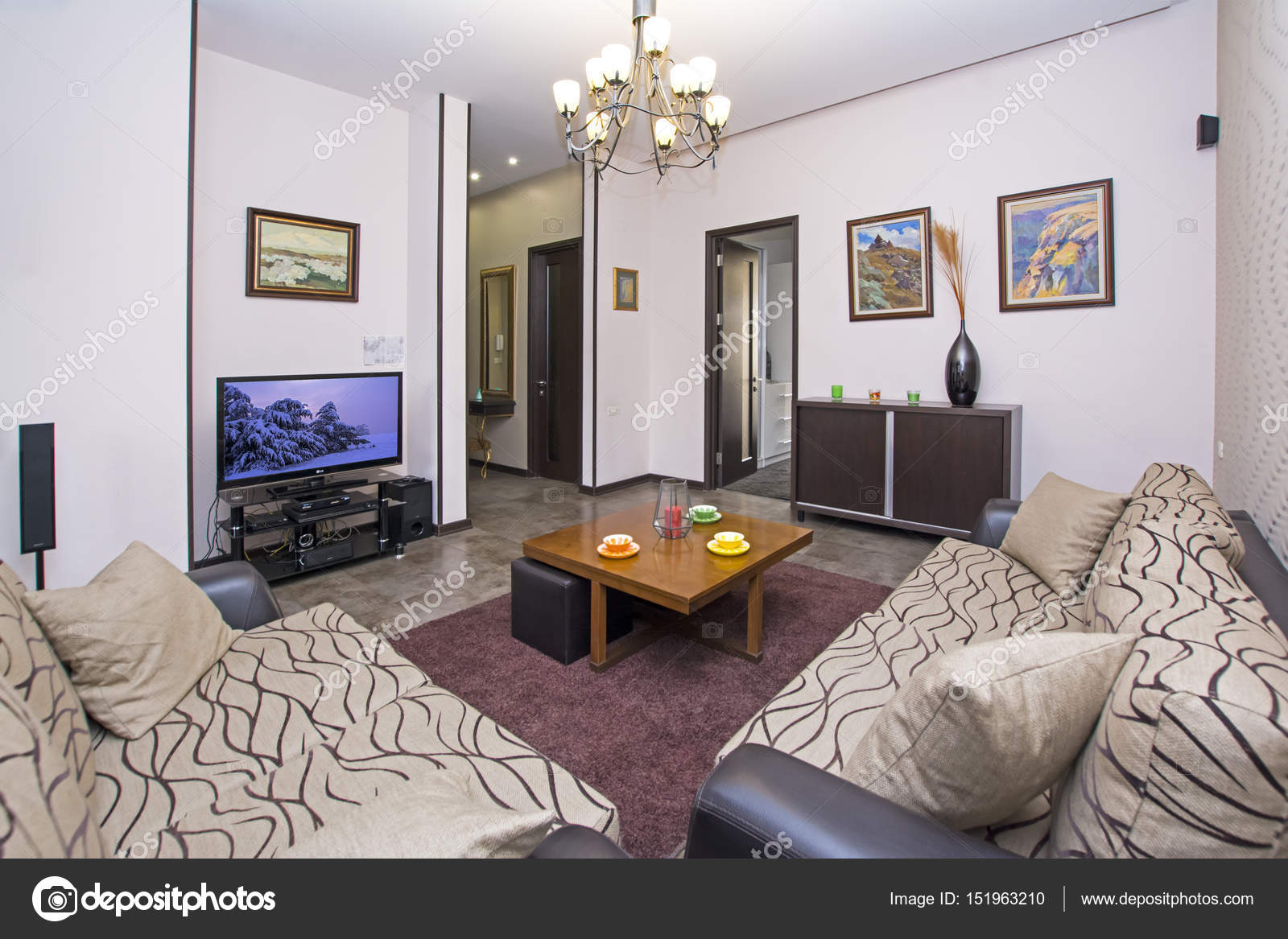 Jereván, Örményország 2017. április 11.: egy modern, apartman ... Nappali 2017