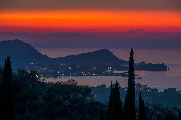 Vista Pitoresca Vila Karousades Para Porto Sidari Belo Pôr Sol — Fotografia de Stock