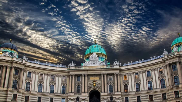 Famosa Entrada Palácio Hofburg Viena Foi Principal Residência Inverno Dos — Fotografia de Stock