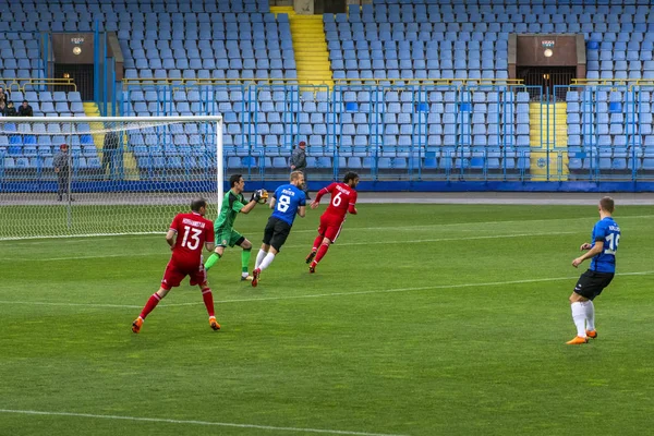 エレバン ワズゲン サルグシャン後共和党スタジアム アルメニア 2018 はサッカー アルメニア対エストニア 国際親善試合 サッカー緊張する場面 — ストック写真