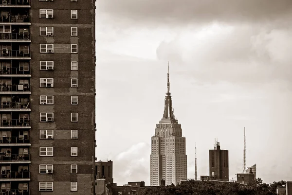 Empire State Building Sylwetki Tle Nieba Manhattan Budynku Mieszkalnym Pierwszym — Zdjęcie stockowe