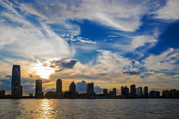 Una Vista Panorámica Costa Jersey City Con Edificios Oficinas Por —  Fotos de Stock