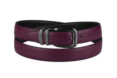 Modaya uygun erkek bordo deri kemeri, beyaz arka planda koyu renkli metal tokası var. Erkekler moda ve alışveriş konsepti