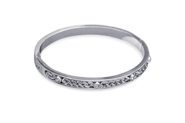 Elegantní Stříbrný Náramek Zdobený Diamanty Izolované Přes Bílé Pozadí — Stock fotografie