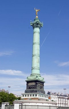 Temmuz sütun ve özgürlük cin (Paris Fransa).