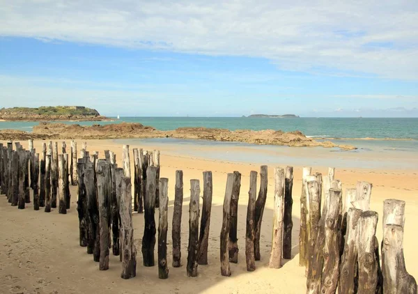 Trunks Golfbreker Naar Malo Brittany France — Stockfoto