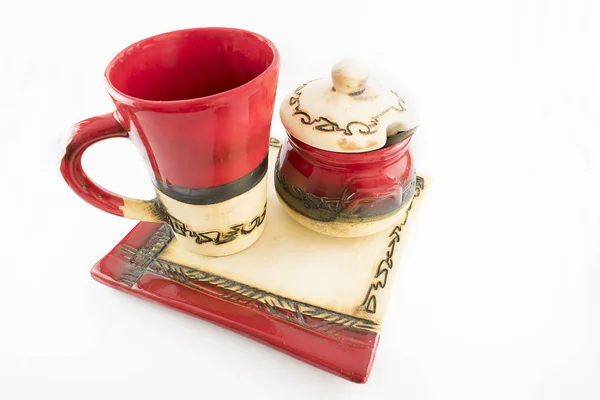 Cam, şekerlik ve el yapımı seramik tablosu.