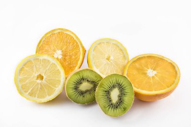 farklı meyve türleri.