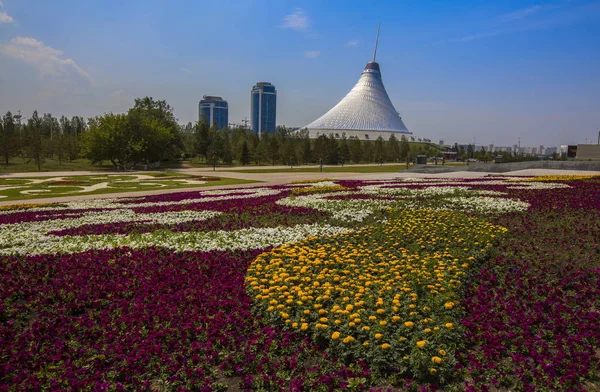 Nur Sultan 原名Akmolinsk Tselinograd和最近的阿斯塔纳 是哈萨克斯坦的首都 — 图库照片
