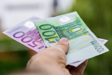 Euro para tutan adam
