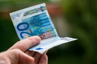 Euro para tutan adam