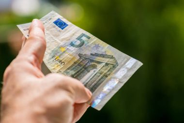 Euro para tutan adam