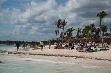 Akumal kum plaj, Meksika